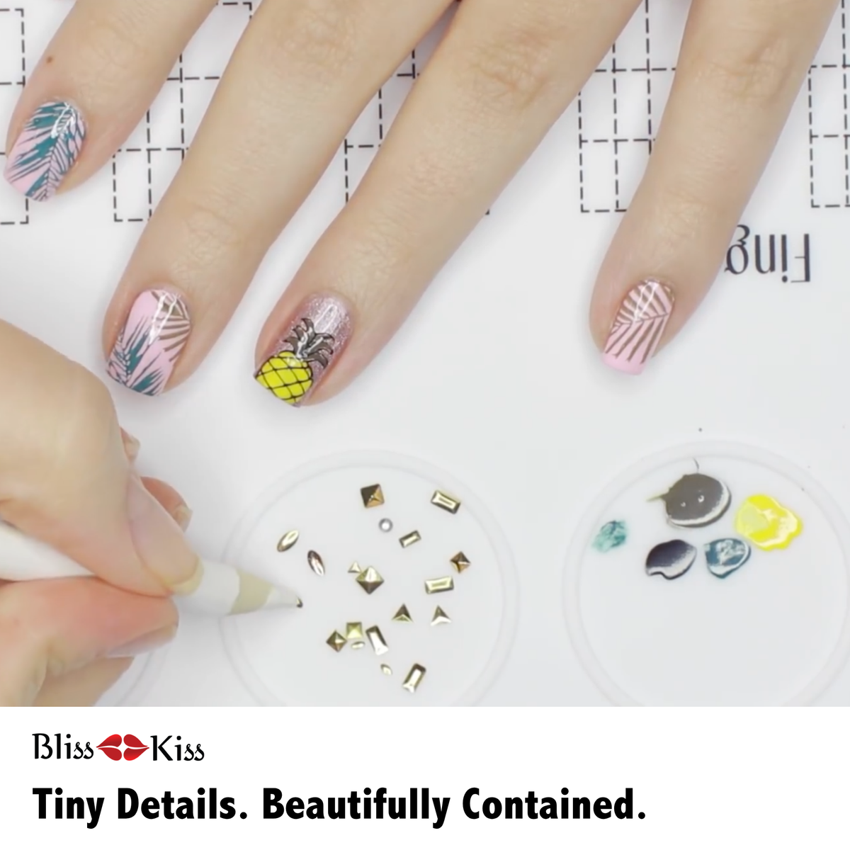 Simply Neat™ Manicure Mat